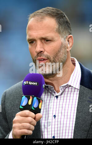 Der ehemalige England Rugby-Spieler und BT-Sportmoderator Martin Bayfield Stockfoto