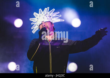 Florenz, Italien. 11. Juli 2017. Jamiroquai die live bei Firenze Sommer Festival Foto: Alessandro Bosio Credit: Alessandro Bosio/Alamy Live News Stockfoto