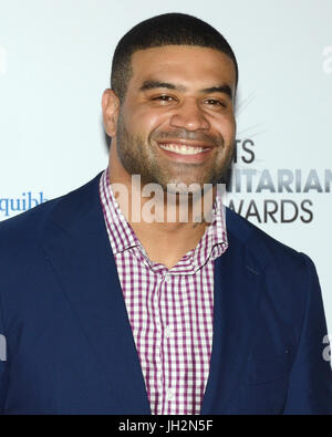 Shawne Merriman nimmt am 3. Jährlichen Sport Humanitarian Year Awards LA LIVE NOVO Los Angeles Juli 11,2017 Teil. Stockfoto