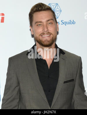 Lance Bass nimmt an 3. Jährlichen Sports Humanitarian Year Awards LA LIVE NOVO Los Angeles Juli 11,2017. Stockfoto