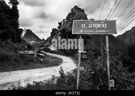 Heute lange Tieng, Laos, die wichtigste Basis für die CIA Air America während des Vietnam Krieges. Einmal als "Die geheimen Ort auf Erden" beschrieben. Stockfoto