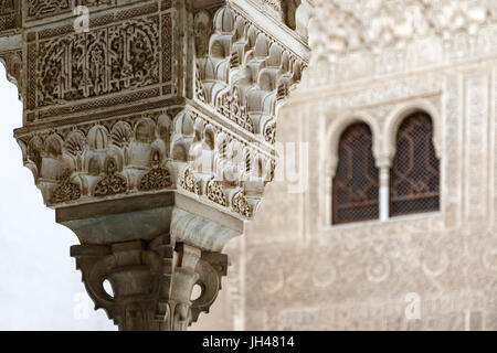 Spalte Detail, Nasridenpaläste, der Alhambra, Granada, Spanien Stockfoto