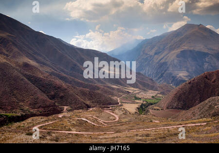 URUBAMBA Provinz, CUSCO, PERU - ca. Oktober 2015: Blick auf das Urubamba-Tal in der Region Cusco bekannt als Heiliges Tal in Peru. Stockfoto