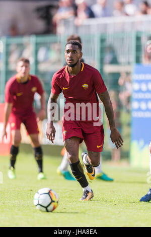 Pinzolo, Italien. 11. Juli 2017. Gerson (Roma) Fußball: Vorsaison-Freundschaftsspiel zwischen ACD Pinzolo Valrendena 0-8 AS Roma in Pinzolo, Italien. Bildnachweis: Maurizio Borsari/AFLO/Alamy Live-Nachrichten Stockfoto