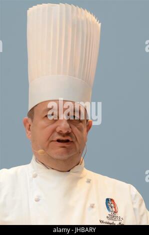 Französischen Küchenchef Christophe Marguin liefert öffentliche Kochkurs in Lyon (Frankreich) Stockfoto