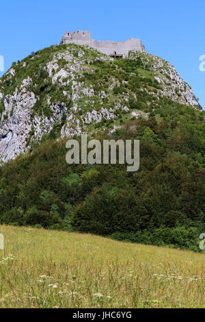 Montségur, 1059 m Ü.m Stockfoto