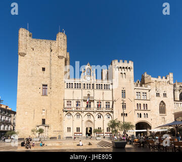 Des erzbischöfliche Palast und Rathaus, Narbonne, Occitanie, Frankreich Stockfoto