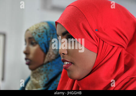 2015 19 Ceebla Crisis Line-4 (23764870361) Stockfoto