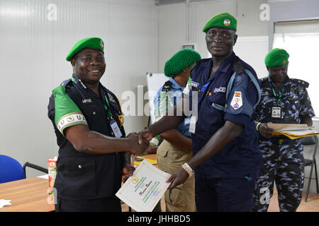 2016-04-23 AMISOM Polizei Ausbildung-8 (26547719561) Stockfoto