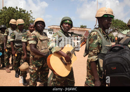 2016 06 28-Burundi Rotation-1 (27921381661) Stockfoto