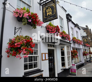 Das Eel Pie Public House in Church Street, Twickenham, London Stockfoto