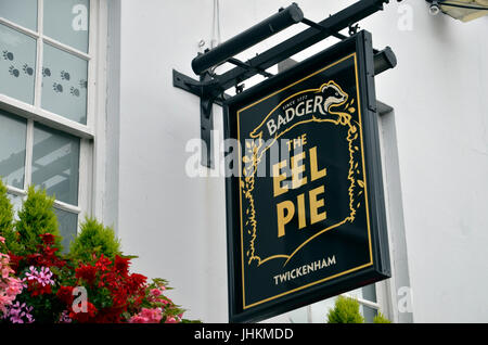 Das Eel Pie Public House in Church Street, Twickenham, London Stockfoto