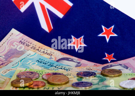 Neuseeland Geld und Flagge. Stockfoto