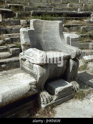 Turkei. Priene. Antike griechische Stadt. Theater. Führer-Sitz. Hellenismus und umgebaut in römischer Zeit. Anatolien. Stockfoto