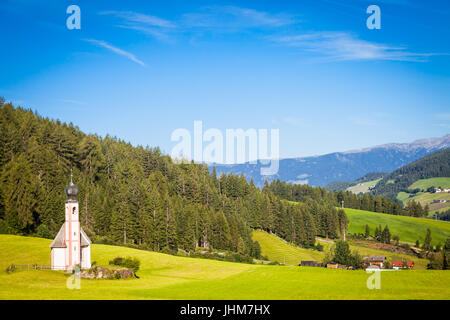 Kirche St. Johann, St. Magdalena, Val Di Funes, Dolomiten, Italien Stockfoto