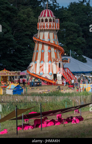 Suffolk, UK. 14. Juli 2017. Der berühmte gefärbt Schaf - 2017 Latitude Festival, Henham Park. Suffolk-14. Juli 2017-Credit: Guy Bell/Alamy Live-Nachrichten Stockfoto