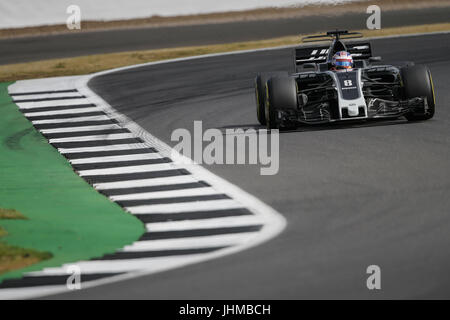 Towcester, UK. 14. Juli 2017. ROMAIN GROSJEAN Frankreichs und Haas F1 Team fährt, während im ersten freien Training des 2017 Formel 1 British Grand Prix in Towcester, Vereinigtes Königreich. Bildnachweis: James Gasperotti/ZUMA Draht/Alamy Live-Nachrichten Stockfoto