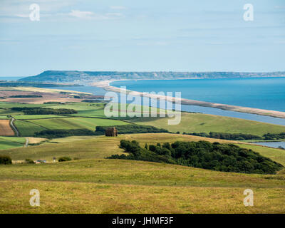 Abbotsbury Hügel, Dorset, UK. 14. Juli 2017. Sonniges Wetter über West Dorset Blick in Richtung Weymouth und Portland von Abbotsbury Hügel. Bildnachweis: DTNews/Alamy Live Stockfoto