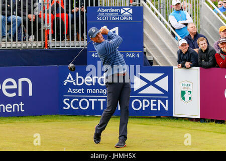 Irvine, Ayrshire, Schottland, Großbritannien. 14. Juli 2017. Am zweiten Tag der Scottish Open hofften die Spieler zu spielen gut und machen den Schnitt. Nach ruhigem Wetter am ersten Tag fanden einige Spieler die Bedingungen von starken Winden und Links Stil schwierig, während andere besser gespielt als in der ersten Runde Golf. Bildnachweis: Findlay/Alamy Live-Nachrichten Stockfoto