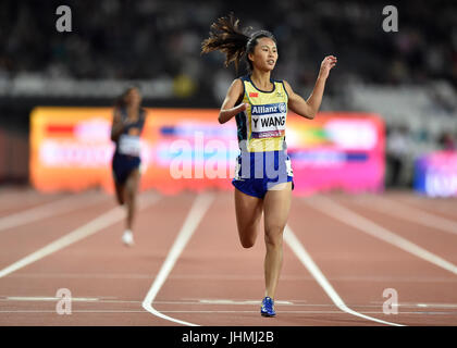 London, UK. 14. Juli 2017.  Yanping Wong (CHN) während der Frauen 200M T47, R1, H1 am Welt Para Leichtathletik-Meisterschaften in London 2017 am Freitag. Foto: Taka G Wu Credit: Taka Wu/Alamy Live-Nachrichten Stockfoto