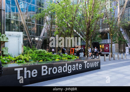 Der Broadgate Tower ist ein Wolkenkratzer in Londons wichtigsten Finanzviertel, die City of London, England, UK Stockfoto