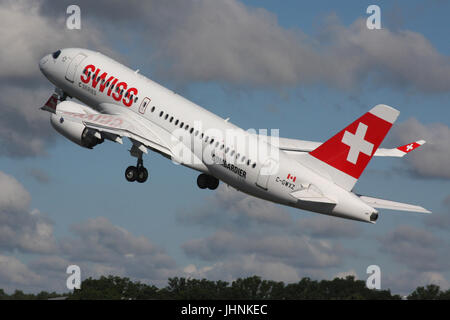 Schweizer Bombardier C-Serie Stockfoto