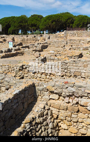 Empuries auch bekannt als Ampurias, Provinz Girona, Katalonien, Spanien.  Ausgrabungen in der griechischen Region.  Empuries wurde von den Griechen im 6. Cen gegründet. Stockfoto