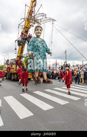 Belgien, Antwerpen, De Reuzen - The Giants von Royal de Luxe - Zomer van Antwerpen 2015 Stockfoto