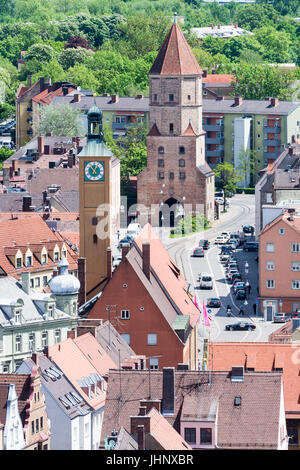 AUGSBURG, Deutschland - Mai 20: Blick über die Stadt Augsburg, Deutschland am 20. Mai 2017. Augsburg ist eine der ältesten Städte Deutschlands. Foto entnommen Stockfoto