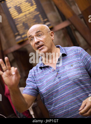 59-j hrige Mark Reagan im Jahr 2016 in Worcester Steinhuser Glockenturm, die Glocken geklingelt hat, seit er 13 abgebildet. Stockfoto