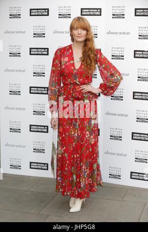 Gäste besuchen Dulwich Pavillon - VIP Sommer Party Featuring: Florence Welch wo: London, Vereinigtes Königreich bei: Kredit-13. Juni 2017: Phil Lewis/WENN.com Stockfoto