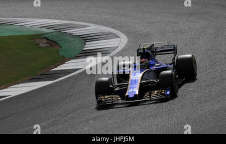 Sauber Pascal Wehrlein beim zweiten Training des 2017 British Grand Prix in Silverstone, Towcester. PRESSEVERBAND Foto. Bild Datum: Freitag, 14. Juli 2017. Siehe PA Geschichte AUTO Briten. Bildnachweis sollte lauten: Tim Goode/PA Wire. Einschränkungen: Nur zur redaktionellen Verwendung. Kommerzielle Nutzung mit vorheriger Zustimmung von Teams. Stockfoto