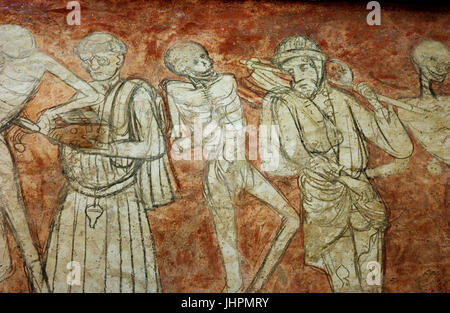 Einer der wenigen Tänze des Todes (Danse macabre) in europa. Der heilige Robert abbaye von La Chaise Dieu. Haute Loire. Auvergne Rhone Alpes. Frankreich Stockfoto