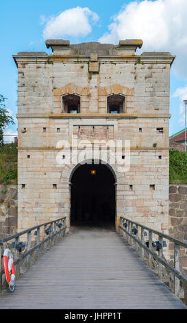 Vasterport ist eine mächtige Stadt-Tor auf der Westseite der Insel Kvarnholmen. Einmal geschützt ist den Haupteingang zum Zentrum von Kalmar. Stockfoto