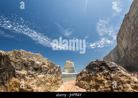 Blick auf einer der 12 Apostel an der Great Ocean Road in der Nähe von Melbourne, Victoria, Australia Stockfoto