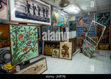 Shop mit Batik-Gemälde, Seide Malerei, Yogyakarta, Java, Indonesien Stockfoto