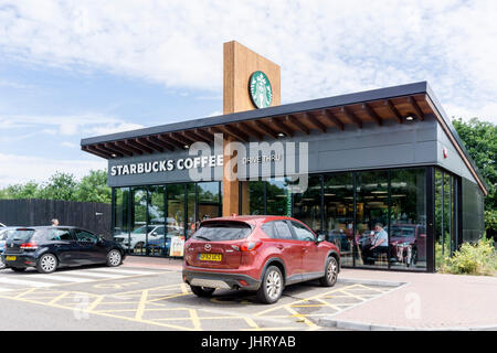 Drive Thru Starbucks-Kaffee. Stockfoto