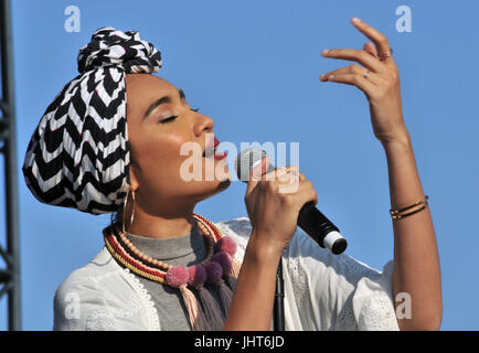 Los Angeles, Ca, USA. 14. Juli 2017. Yuna auf dem LA Soul Festival in Los Angeles, Kalifornien. 14. Juli 2017. Bildnachweis: Koi Sojer/Snap'n U Fotos/Medien Punch/Alamy Live-Nachrichten Stockfoto