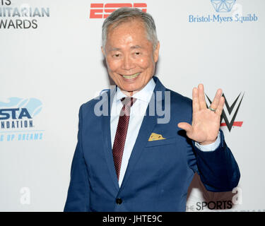 Nimmt am 3. Jährlichen Sport Humanitarian Year Awards LA LIVE NOVO Los Angeles Juli 11,2017. Stockfoto