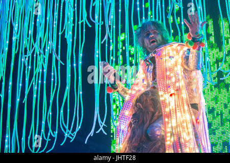 Wayne Coyne Flaming Lips durchführen, zwei sloss Fest, Birmingham, Alabama Stockfoto