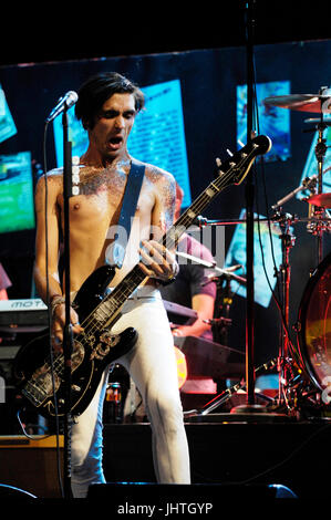 Tyson Ritter All American Rejects durchführen Vans Warped Tour 15. Jahrestag Feier Club Nokia September 6,2009 Los Angeles. Stockfoto