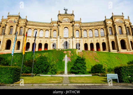 Maximilianeum Bayerischer Landtag Gebäude, Max-Planck-Strasse, München, Bayern, Deutschland Stockfoto