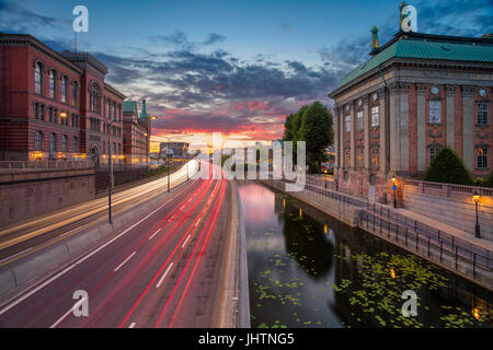 Stockholm. Das Bild der alten Stadt Stockholm, Schweden während des Sonnenuntergangs. Stockfoto