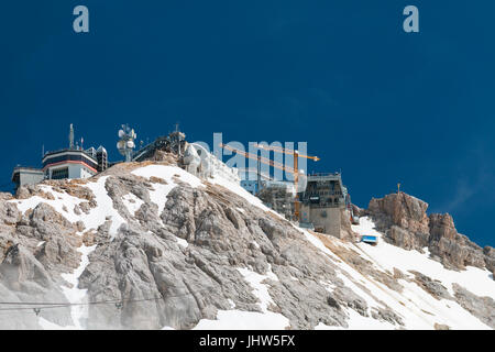 Baustelle für die neue Eibsee-Seilbahn auf die Zugspitze, Deutschland. Stockfoto