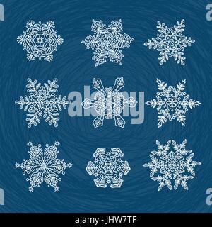 Makro-Struktur der echte Schneeflocken, umgewandelt und als dekorative nutzbare Formen gezeichnet. Satz von neun Formen. Stock Vektor