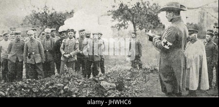 Deutsche Soldaten begraben gefallen, Belgien Stockfoto