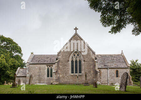 Bucht-Dorf, in der Nähe von Wareham, Dorset. Bestandteil der Purbecks. Im Jahr 1943 evakuiert und bleibt leer. Kirche und Schule nur intakte Gebäude. Stockfoto