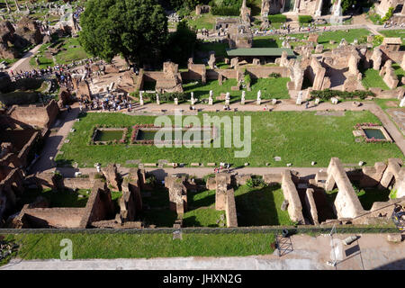 Haus der Vestalinnen, Vestalinnen lebenden Viertel, Roman Forum, Rom, Italien Stockfoto