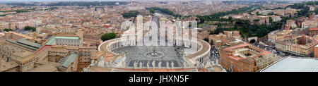 Ansicht Osten vom Gipfel des St Peters Basilica, Vatikanstadt, Italien Stockfoto