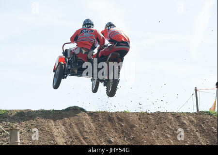 Starten Sie zu einer Moto cross Rennen Stockfoto